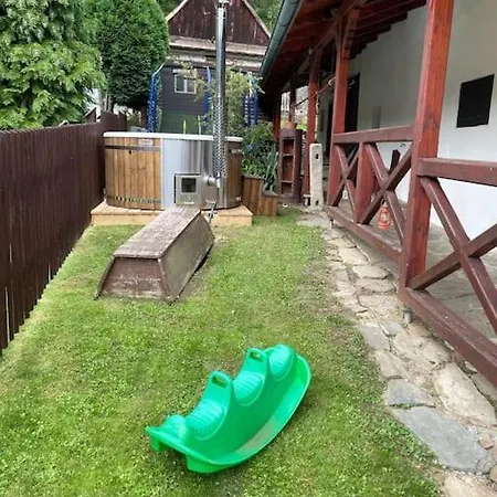 Chaloupka Pod Hradem * Svojanov (Pardubice)